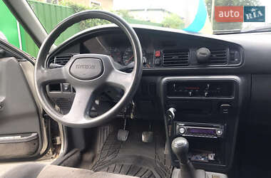 Хэтчбек Mazda 626 1990 в 
