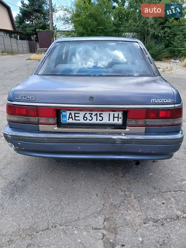 Mazda 626 1988
