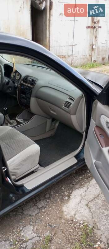 Хетчбек Mazda 626 1998 в Києві