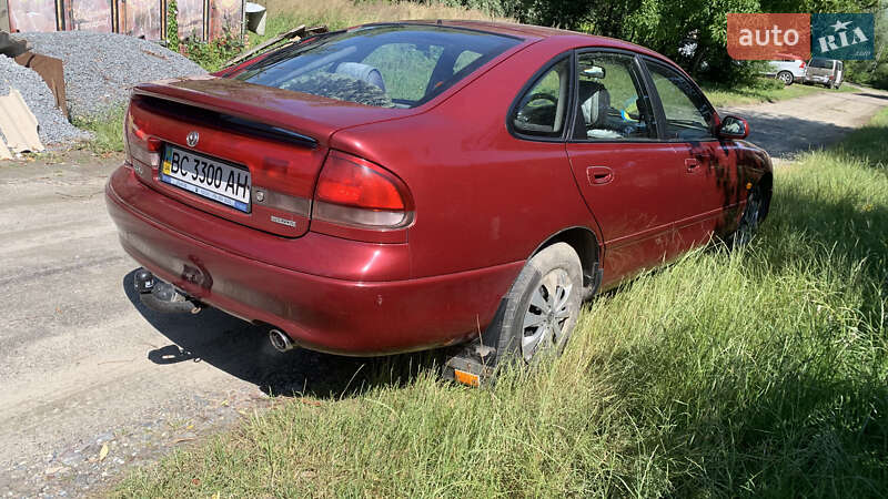 Седан Mazda 626 1998 в Львове