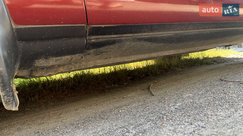 Седан Mazda 626 1998 в Львове