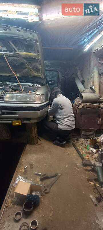 Хетчбек Mazda 626 1989 в Великій Багачці