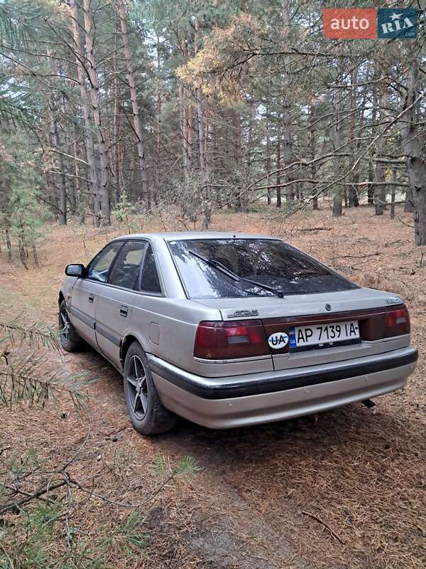 Хетчбек Mazda 626 1989 в Великій Багачці