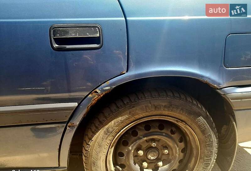 Универсал Mazda 626 1988 в Николаеве
