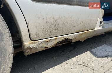 Седан Mazda 626 2002 в 