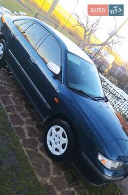 Хетчбек Mazda 626 1999 в 