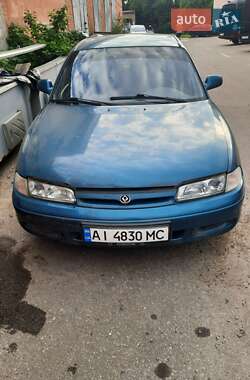 Седан Mazda 626 1993 в 