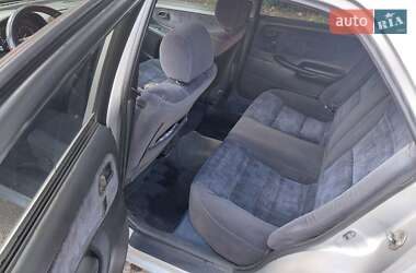 Седан Mazda 626 1998 в 