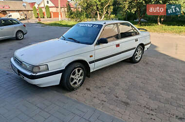 Седан Mazda 626 1988 в 