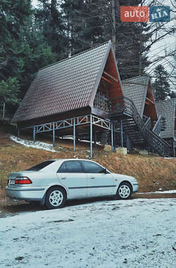 Седан Mazda 626 1998 в 
