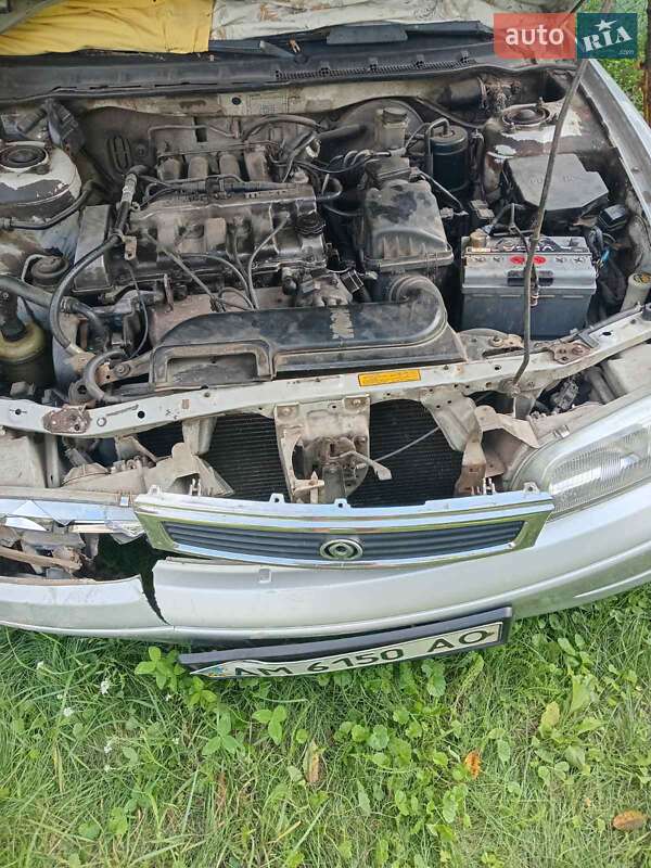 Седан Mazda 626 1997 в Житомире фото 2 Седан Mazda 626 1997 в Житомире