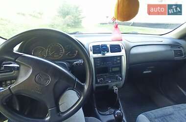 Хэтчбек Mazda 626 1999 в 