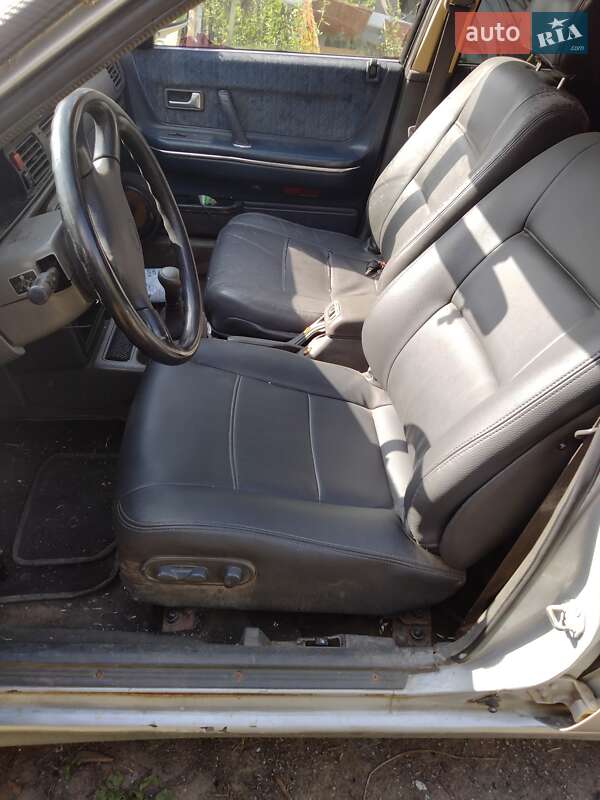 Хетчбек Mazda 626 1990 в Чернівцях фото 7 Хетчбек Mazda 626 1990 в Чернівцях