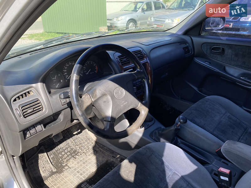 Хетчбек Mazda 626 1999 в Києві