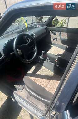 Седан Mazda 626 1987 в 