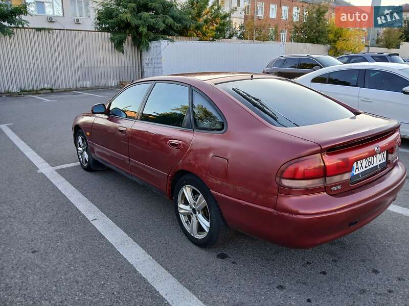 Хетчбек Mazda 626 1994 в Харкові фото 3 Хетчбек Mazda 626 1994 в Харкові