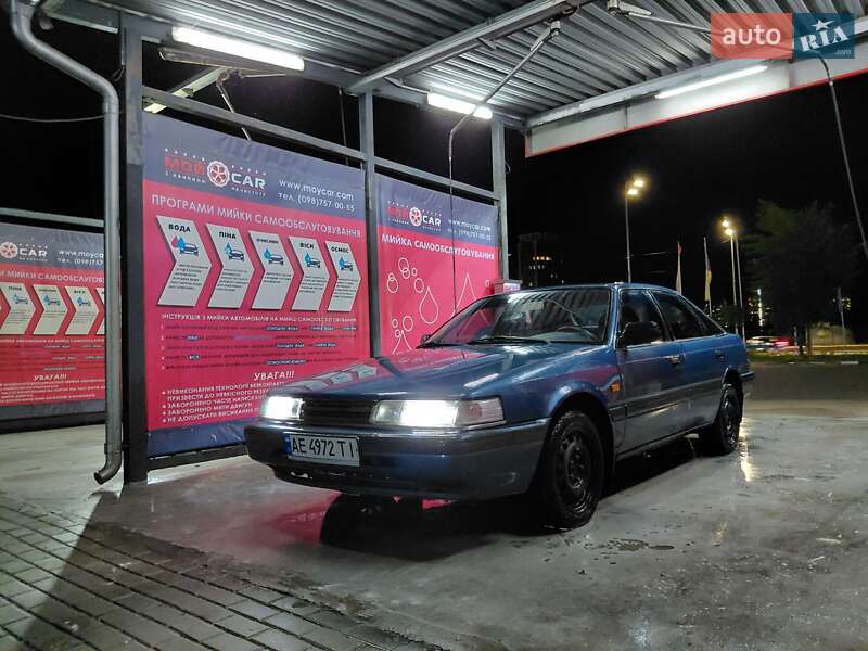 Mazda 626 1988