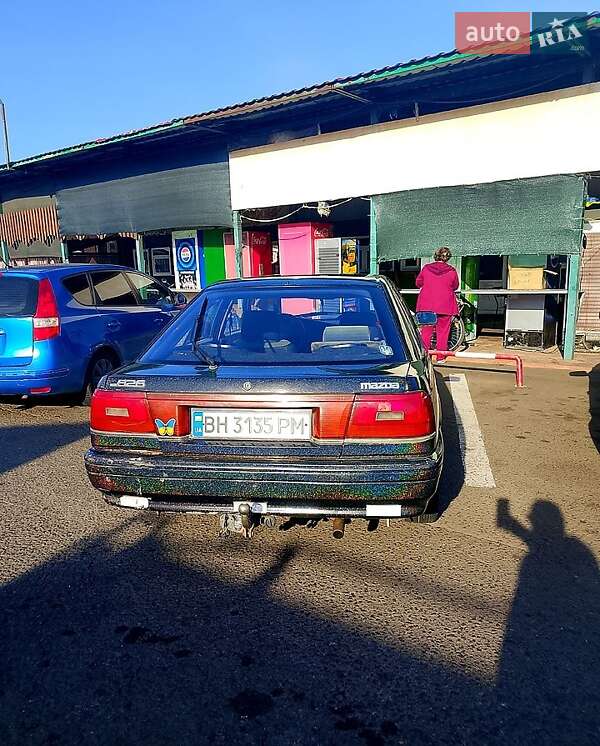 Универсал Mazda 626 1988 в 