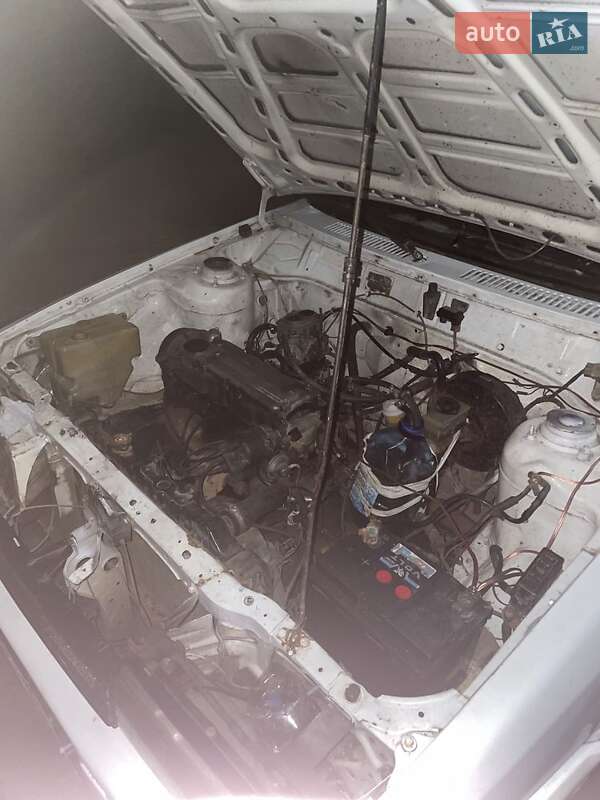 Хэтчбек Mazda 626 1986 в Львове