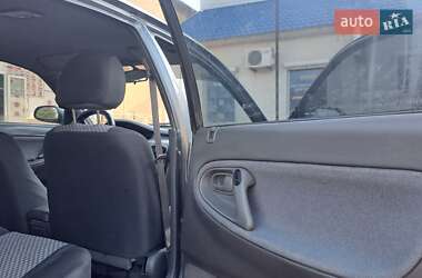 Седан Mazda 626 1992 в 