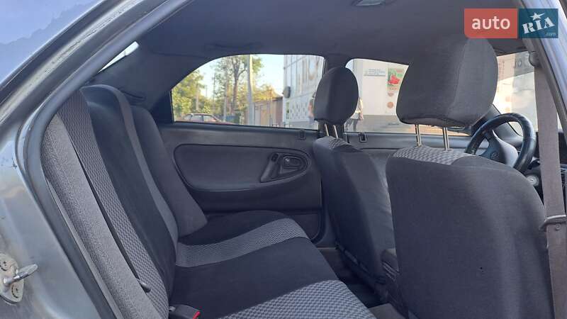 Седан Mazda 626 1992 в Подольске