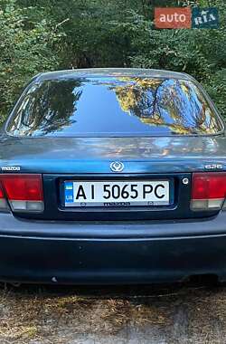 Седан Mazda 626 1993 в 
