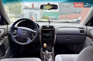 Седан Mazda 626 2002 в 