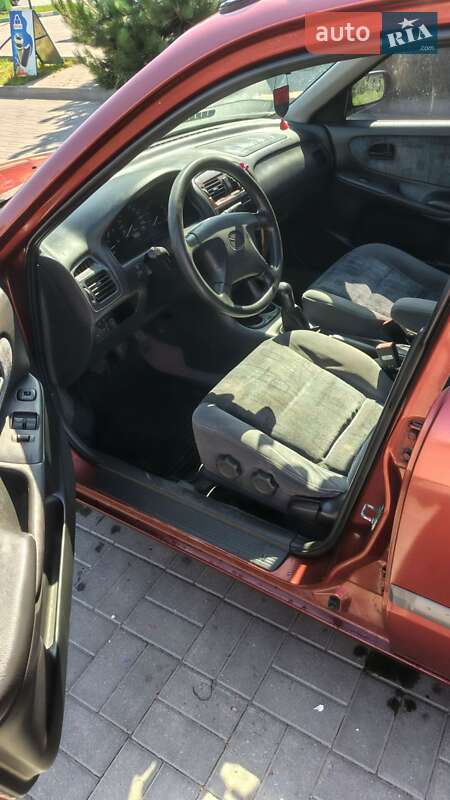 Хэтчбек Mazda 626 1998 в Хмельницком