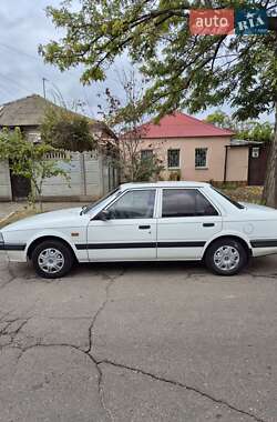 Седан Mazda 626 1987 в 