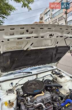 Седан Mazda 626 1987 в 