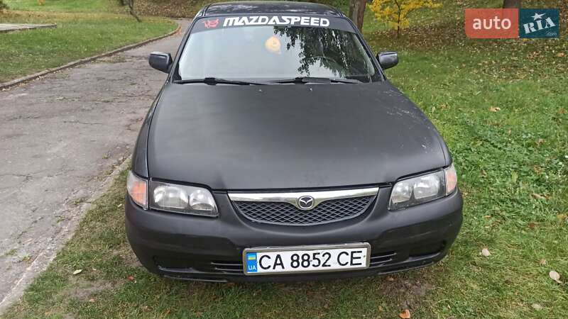 Хэтчбек Mazda 626 1999 в 