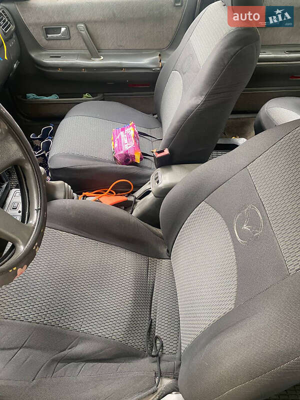 Хэтчбек Mazda 626 1989 в Галиче