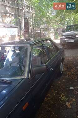 Седан Mazda 626 1986 в Одессе