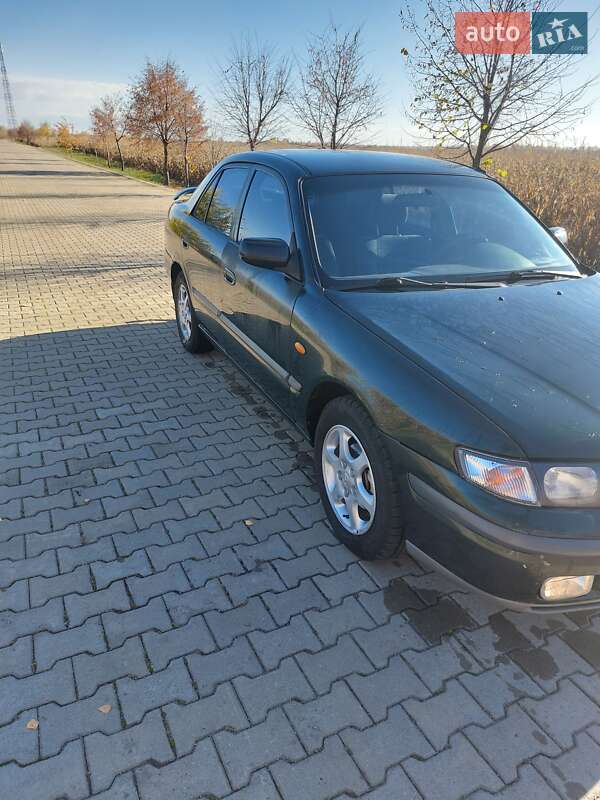 Седан Mazda 626 1997 в Липовце