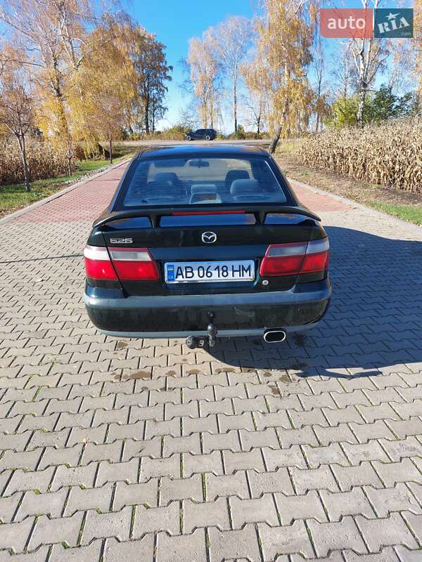 Седан Mazda 626 1997 в Липовце