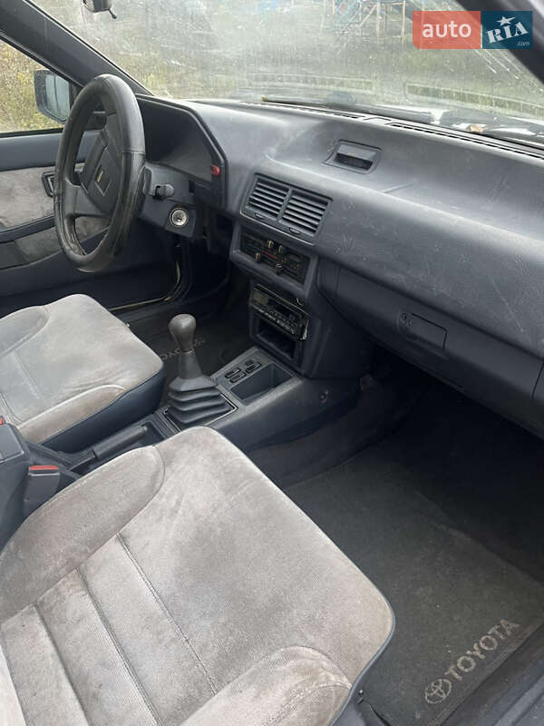 Хэтчбек Mazda 626 1987 в Летичеве фото 8 Хэтчбек Mazda 626 1987 в Летичеве