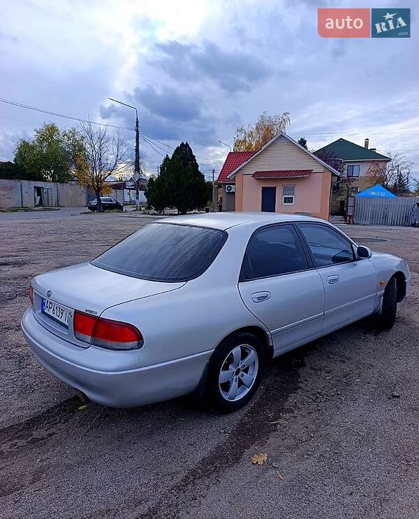 Седан Mazda 626 1995 в Запорожье