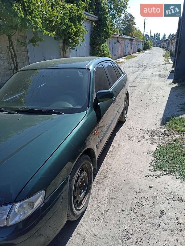 Хэтчбек Mazda 626 2000 в Харькове