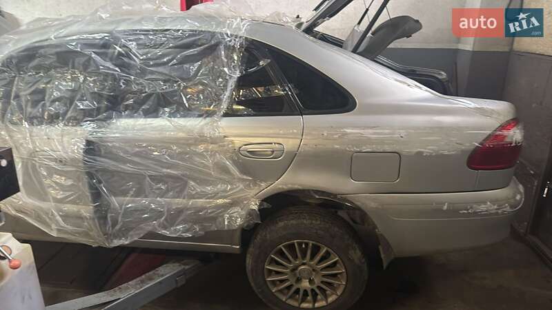 Хэтчбек Mazda 626 2000 в Львове