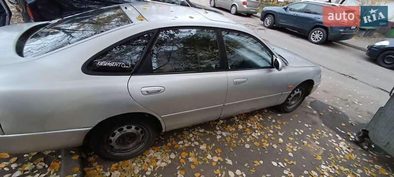 Хетчбек Mazda 626 1992 в Києві