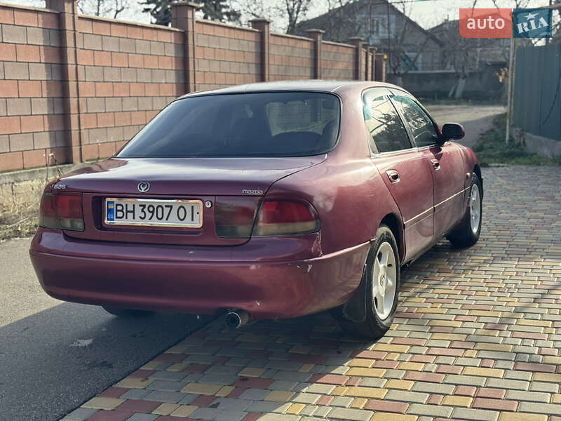Седан Mazda 626 1993 в Одессе