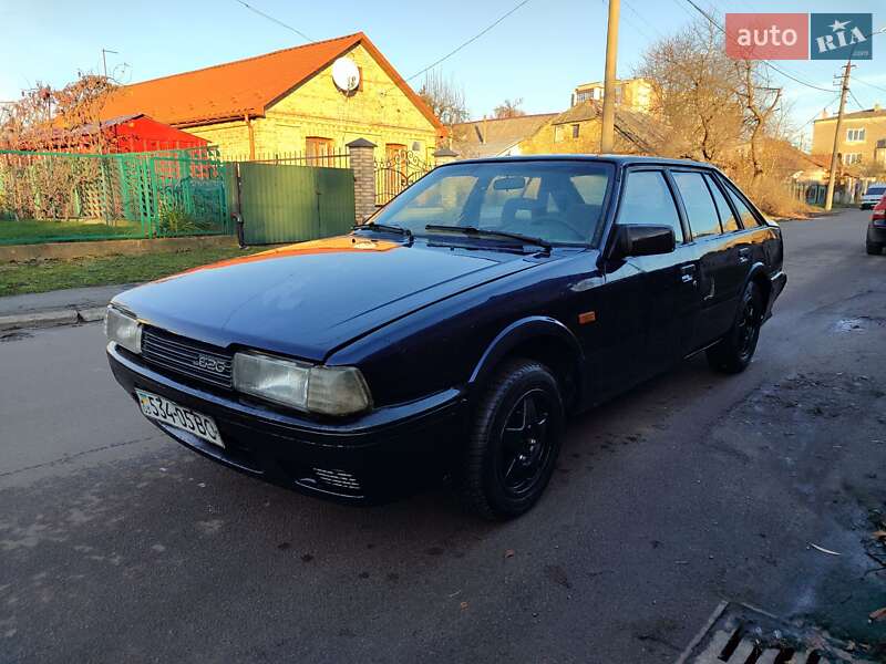 Хэтчбек Mazda 626 1986 в Луцке