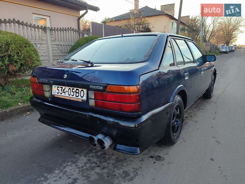 Хэтчбек Mazda 626 1986 в Луцке
