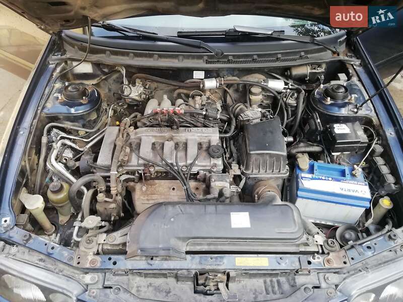 Седан Mazda 626 1999 в Виннице