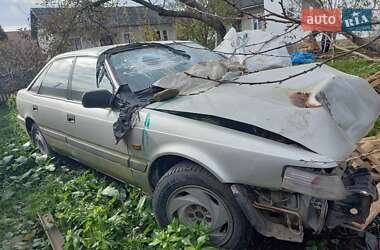 Хетчбек Mazda 626 1989 в Чернівцях