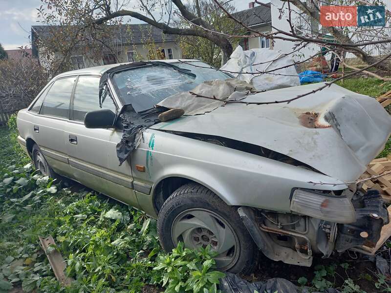 Хэтчбек Mazda 626 1989 в Черновцах фото 3 Хэтчбек Mazda 626 1989 в Черновцах