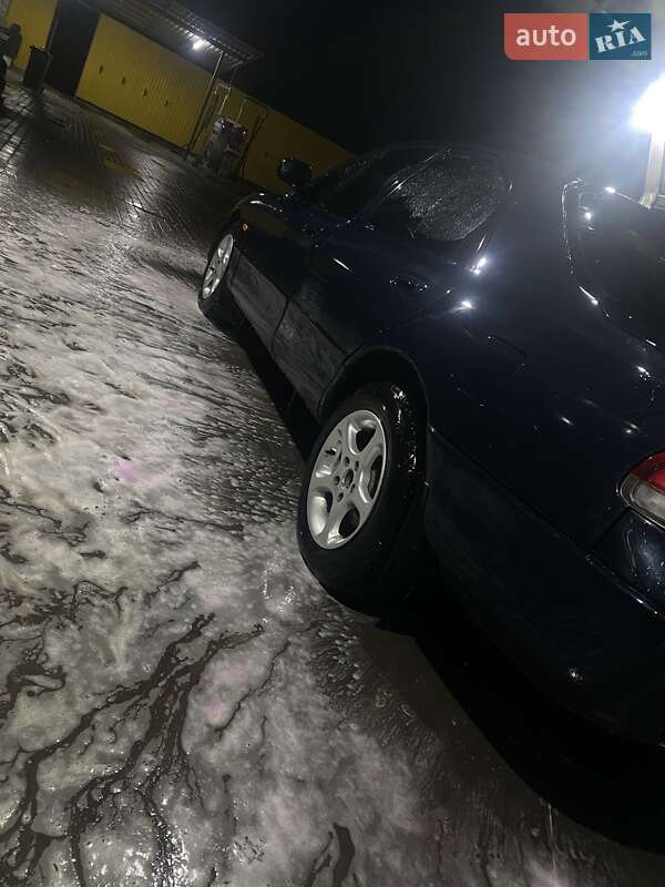 Седан Mazda 626 1995 в Шепетівці