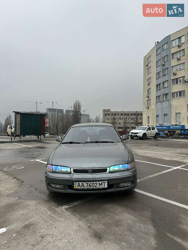 Седан Mazda 626 1994 в Києві