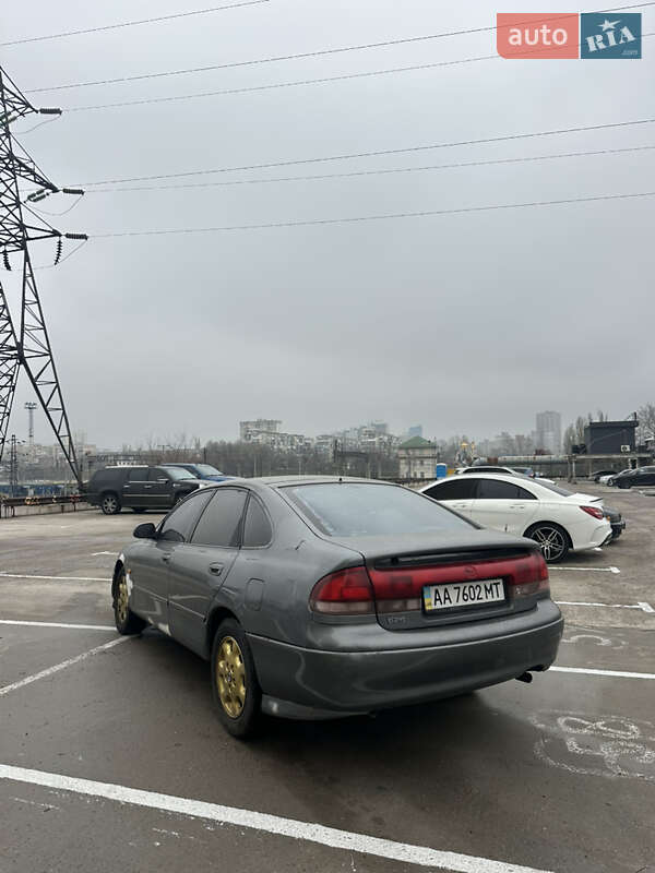 Седан Mazda 626 1994 в Києві