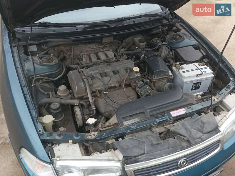Седан Mazda 626 1994 в Снятине